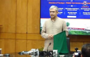 Railway Minister Ashwini Vaishnaw Flags Off New Express Trains, Extends Tanakpur Service to Shahjahanpur