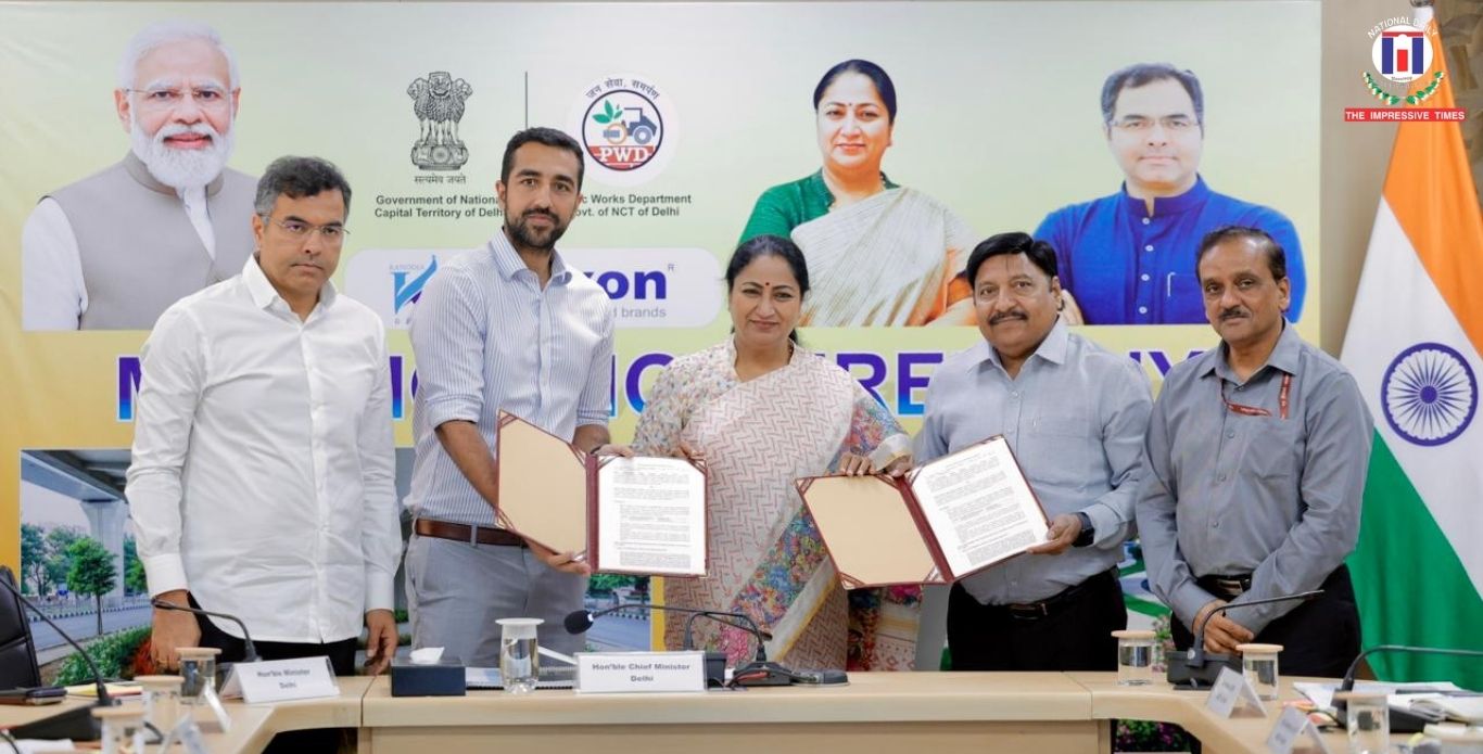 Delhi government signs key agreements with two private companies in the presence of Chief Minister Rekha Gupta