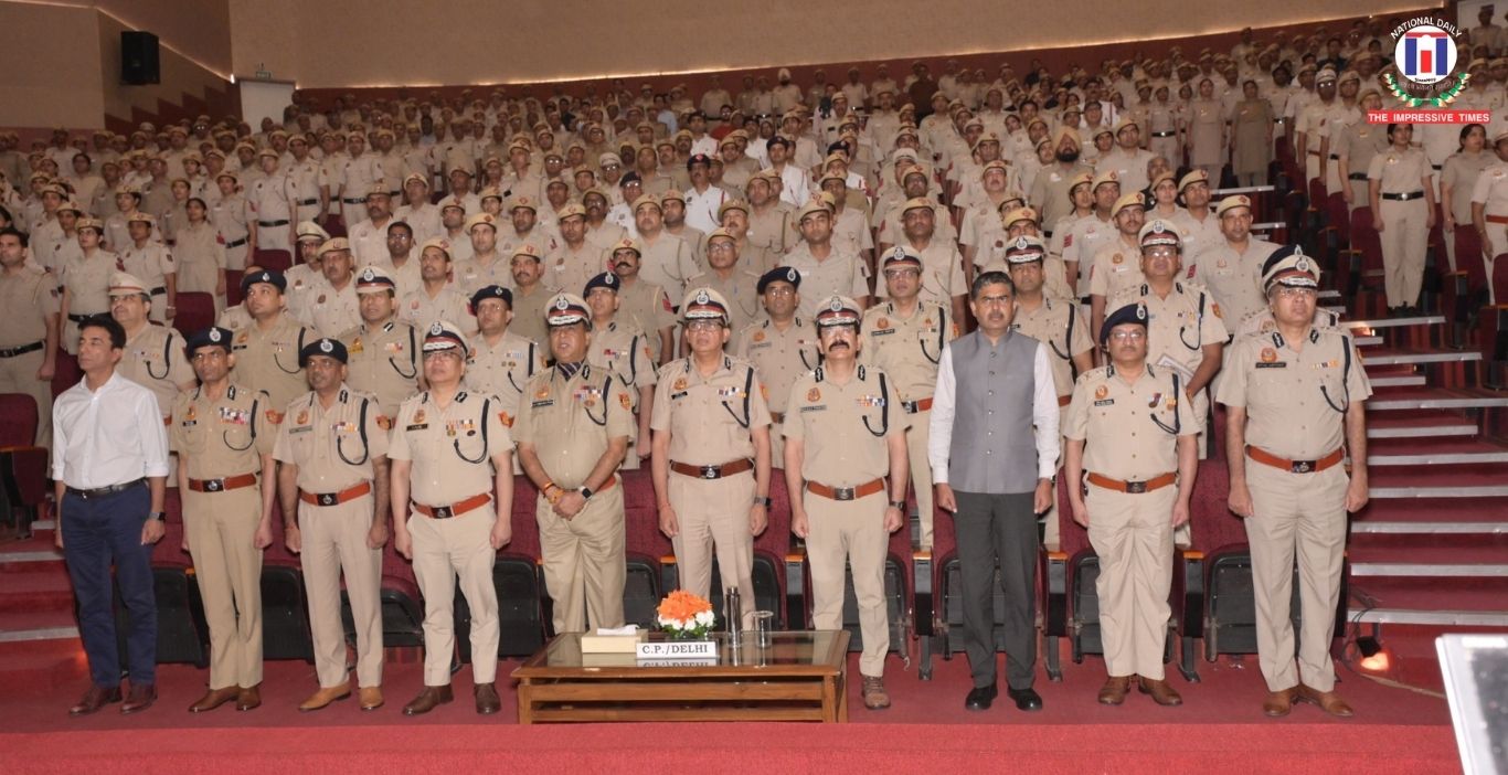 Delhi Police Marks 150 Years of Vande Mataram with Mass Singing at Headquarters