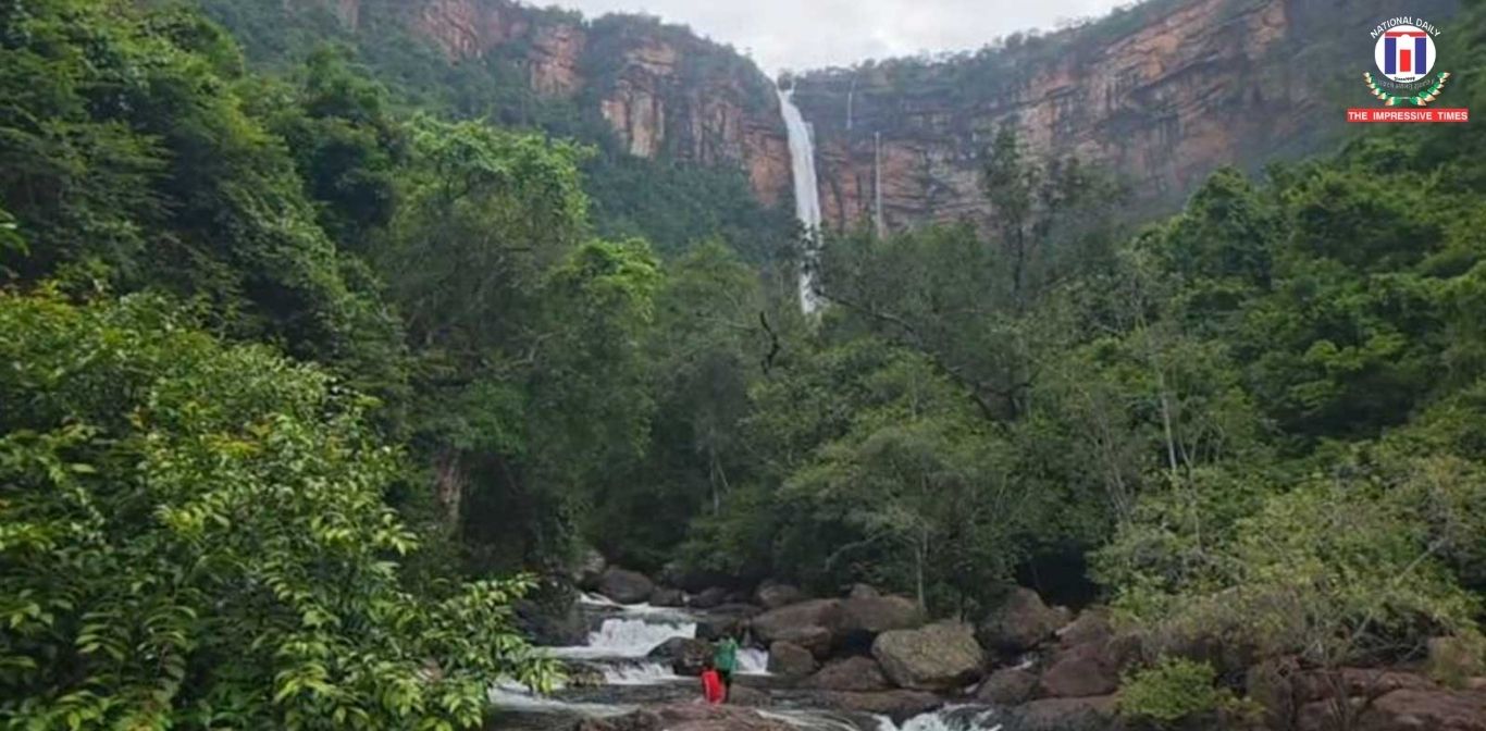 Nambi Waterfall Draws Tourists as Bastar Moves Beyond Naxal Shadow