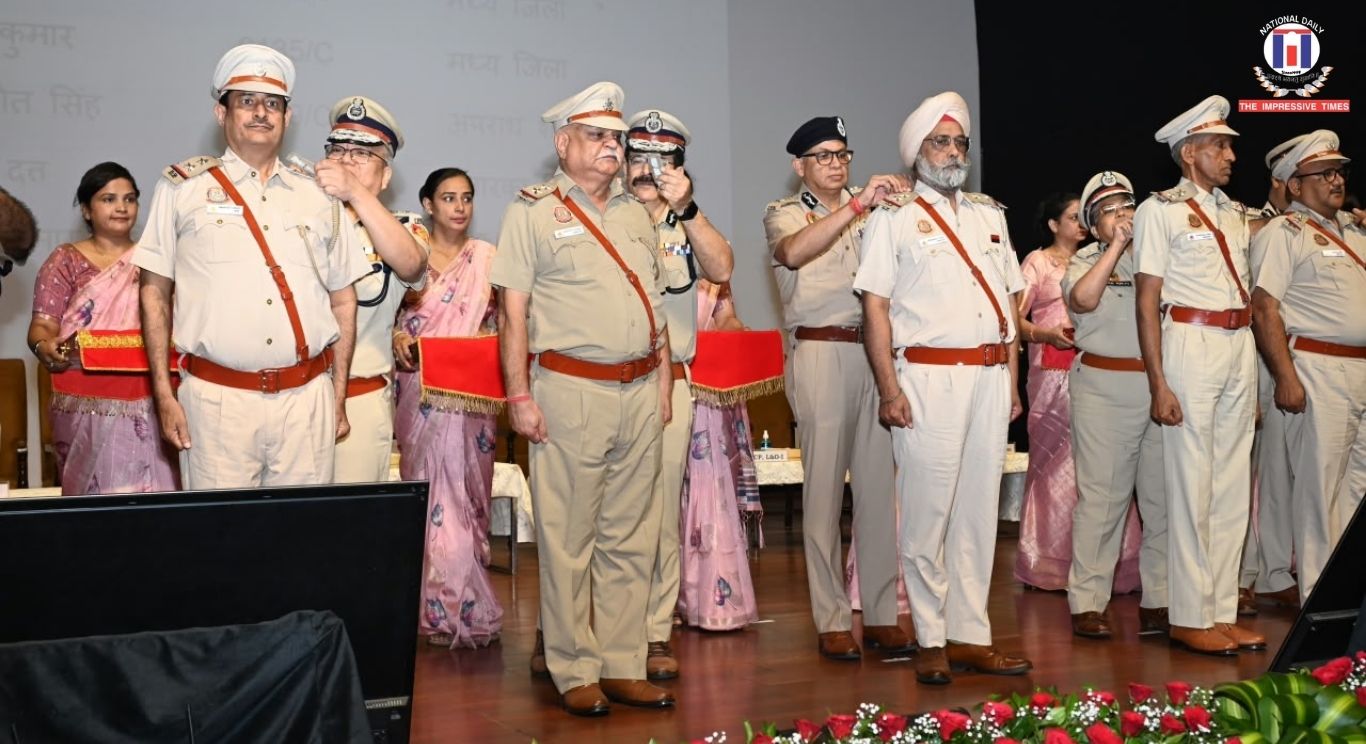Delhi Police Honours 73 Retiring Personnel With Honorary Ranks at PHQ Pipping Ceremony