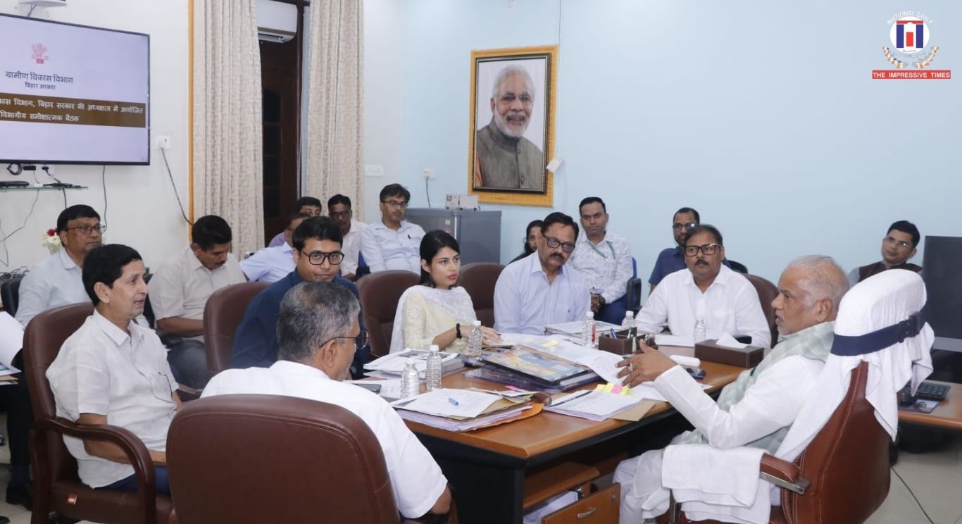 Minister Directs Construction of Emporiums and Rural Marts at Bodh Gaya and Other Tourist Destinations