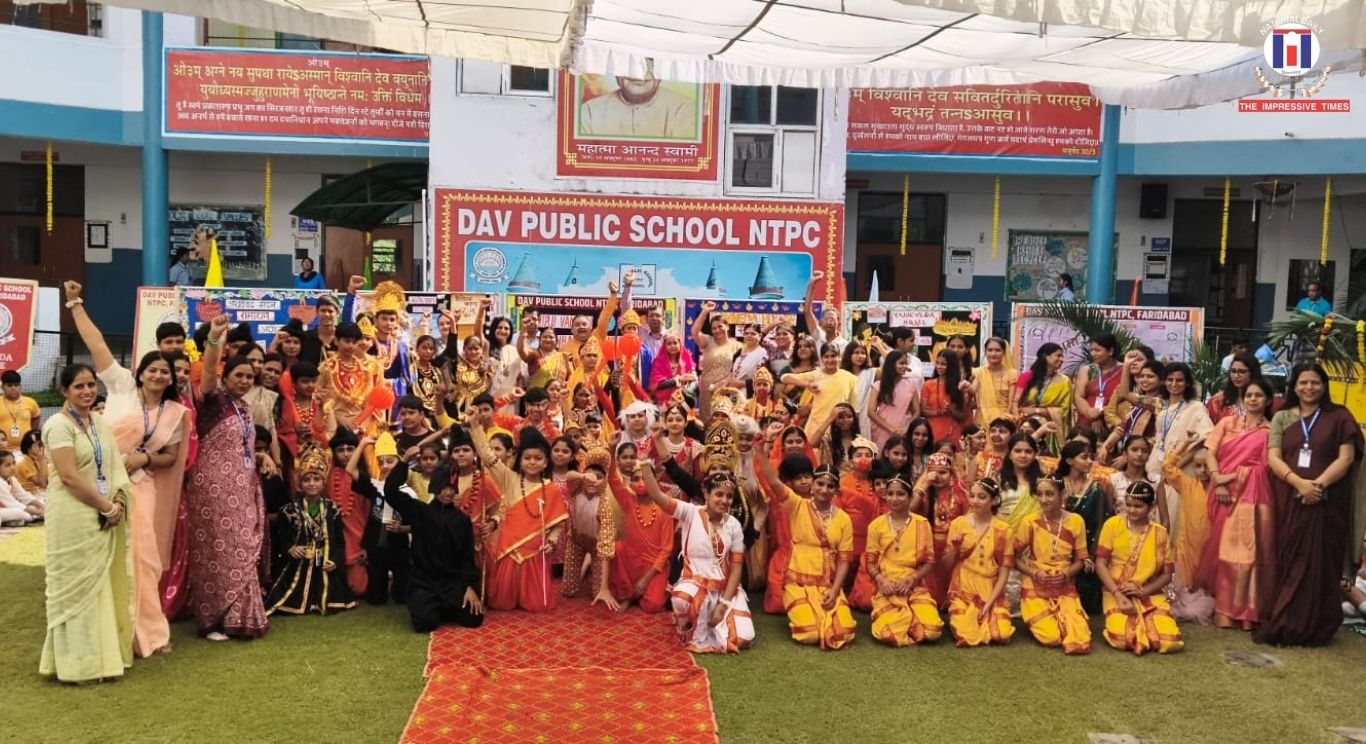 DAV Public School NTPC, Faridabad Celebrated Ramayana Utsav and ‘Guru Vandan Chhatra Abhinandan’ Ceremony with Grandeur