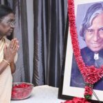 President Droupadi Murmu Pays Floral Tribute to Dr APJ Abdul Kalam on Birth Anniversary